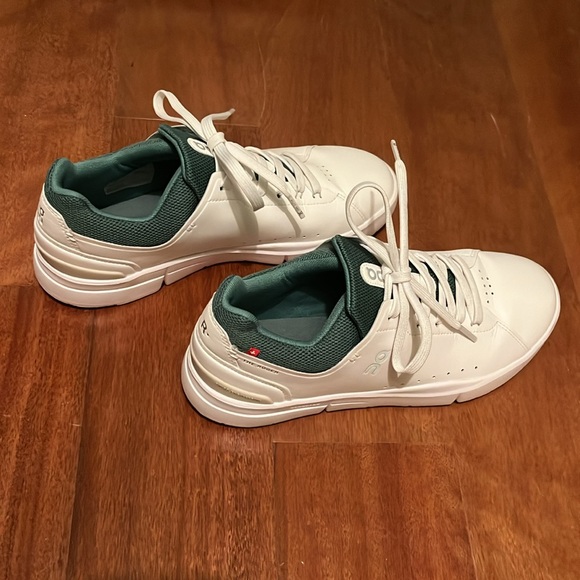 The Roger On Cloud Shoes - Picture 4 of 6